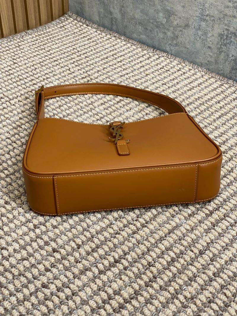 Y51 hobo bags